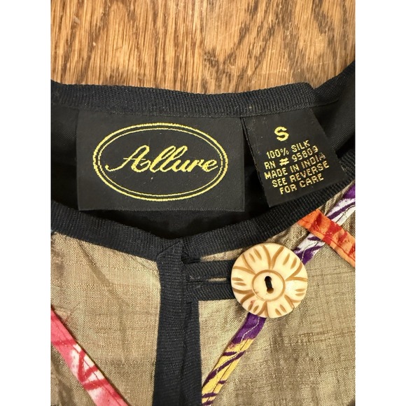 Vintage allure 100% Silk Patchwork Flower Blazer Size Small Artsy Hippie Boho - Picture 4 of 6